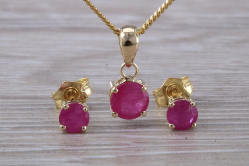 Round cut Ruby Necklace with Matching Earrings