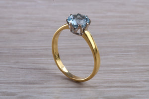 1.50 carat Aquamarine Solitaire set in Yellow Gold and Platinum