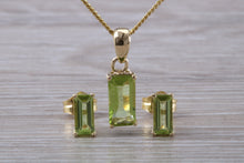 Load image into Gallery viewer, Baguette cut Peridot Earrings and Matching Necklace set in Yellow Gold