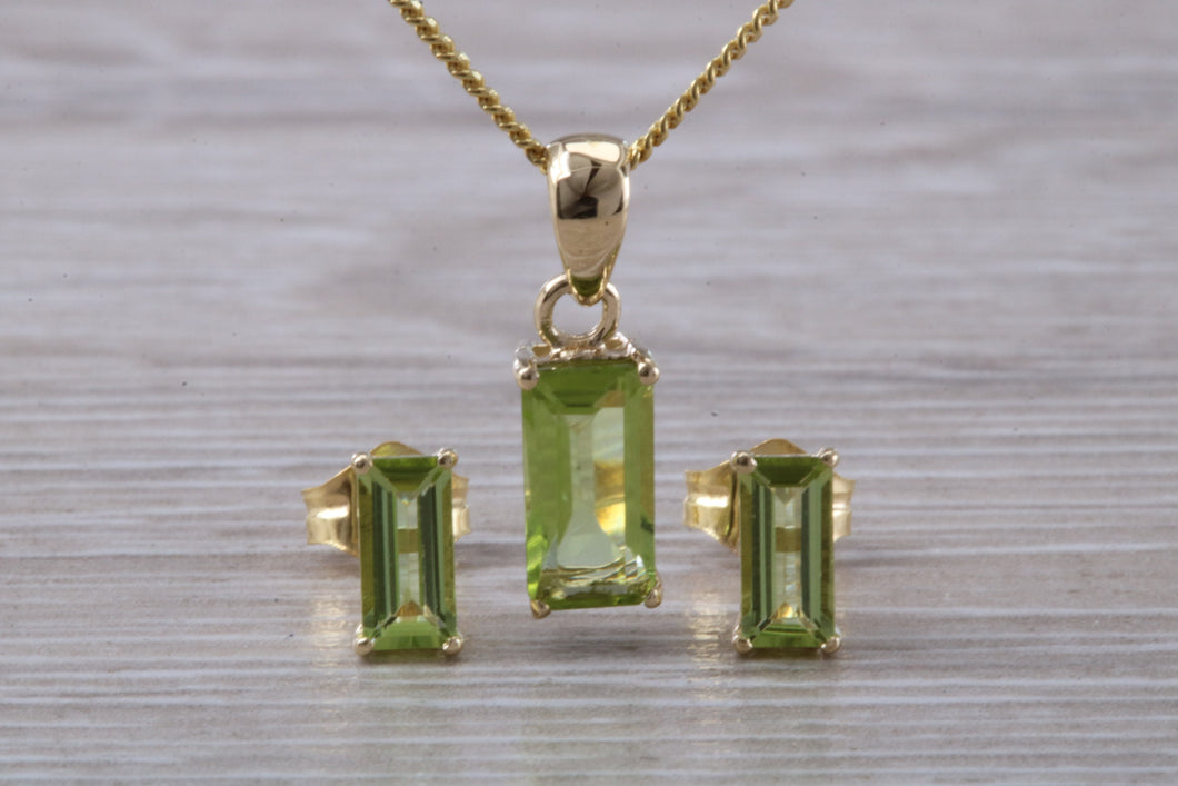 Baguette cut Peridot Earrings and Matching Necklace set in Yellow Gold