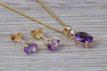 Load image into Gallery viewer, Oval cut Amethyst Earrings and Matching Necklace set in Yellow Gold