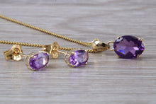 Load image into Gallery viewer, Oval cut Amethyst Earrings and Matching Necklace set in Yellow Gold