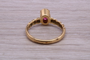 Rhodolite Garnet Gemstone set Yellow Gold Ring