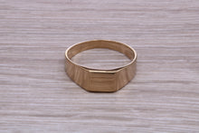 Load image into Gallery viewer, Small Signet ring,high polished finish. suitable for ladies and gents of all ages, available in your choice pf precious metals