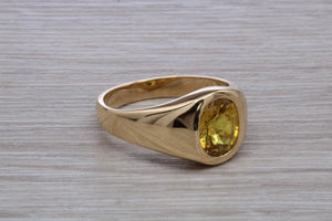 3.50 carat Natural Yellow Sapphire 18ct Yellow Gold Ring