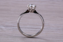 Load image into Gallery viewer, Elegant and Timeless One carat Diamond Solitaire