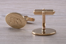 Load image into Gallery viewer, Personalised Oval Gentlemen&#39;s Gold Cuff Links