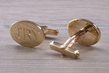 Load image into Gallery viewer, Personalised Oval Gentlemen&#39;s Gold Cuff Links