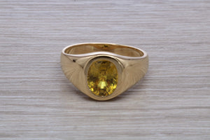 3.50 carat Natural Yellow Sapphire 18ct Yellow Gold Ring