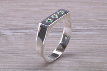 Load image into Gallery viewer, Round cut Emerald set Unisex Signet Ring