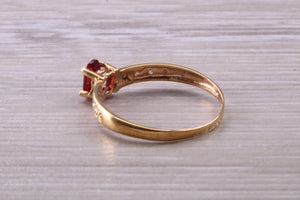 Dainty natural Garnet and Diamond gemstone ring, solid 9ct Yellow Gold with British hallmark