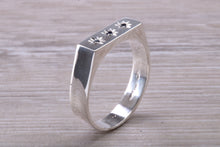 Load image into Gallery viewer, Sapphire set Unisex Signet Ring