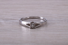 Load image into Gallery viewer, Dainty Diamond set White Gold Ring