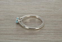 Load image into Gallery viewer, Natural Aquamarine Solitaire Ring