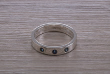 Load image into Gallery viewer, Three Round cut Blue Sapphire set Chunky Band