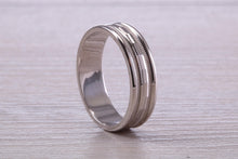 Load image into Gallery viewer, Gents 6 mm Wide Patterned White Gold Band