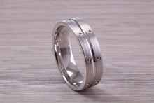 Load image into Gallery viewer, Gents 6 mm Wide Patterned White Gold Band