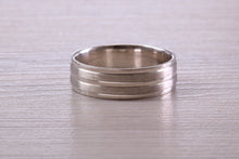 Load image into Gallery viewer, Gents 6 mm Wide Patterned White Gold Band