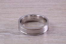 Load image into Gallery viewer, Gents 6 mm Wide Patterned White Gold Band