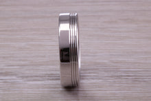 Load image into Gallery viewer, Sterling Silver 6 mm Wide Fashioned Band