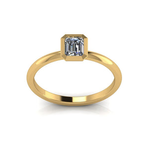 0.70 carat Emerald Cut Diamond set 18ct Yellow Gold Solitaire