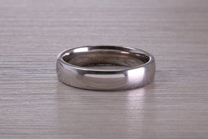 5mm Wide Platinum Court Profile Band