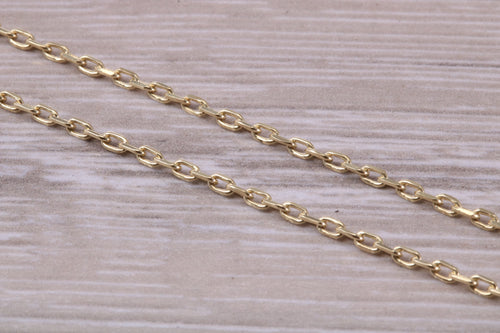 Diamond cut Flat Curb Chain, 18 Inches Long in Yellow Gold