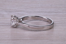 Load image into Gallery viewer, Elegant and Timeless One carat F SI 2 Graded Diamond set Platinum Solitaire