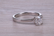 Load image into Gallery viewer, Elegant and Timeless One carat F SI 2 Graded Diamond set Platinum Solitaire