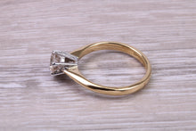 Load image into Gallery viewer, 65 Points Natural Round cut Diamond set 18ct Yellow Gold and Platinum Solitaire