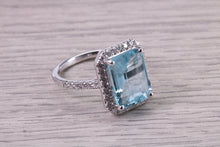 Load image into Gallery viewer, Large 4.57 carat Aquamarine and 0.60ct Diamond set 18ct White Gold Ring